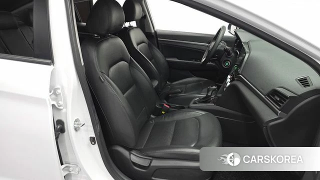 Hyundai The New Avante AD 2018 Белый из Кореи, фото 3