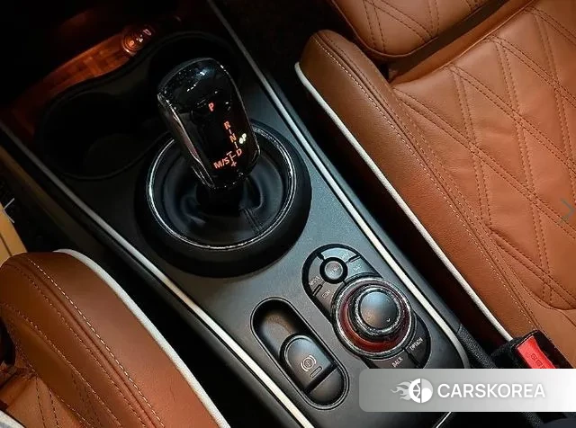 Mini Cooper S Countryman 2023 Зеленый из Кореи, фото 3