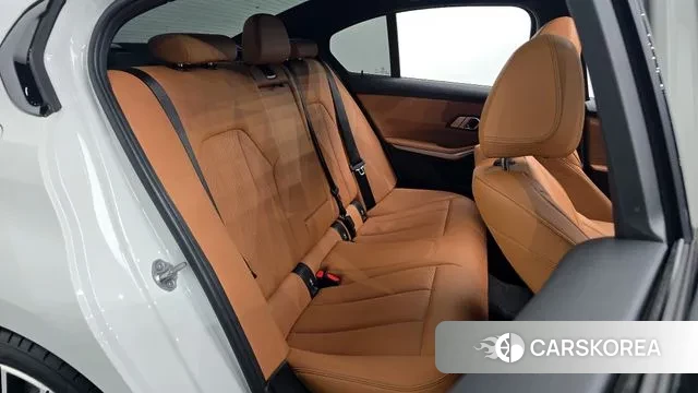 BMW 3 Series (G20) 2022 Белый из Кореи, фото 3