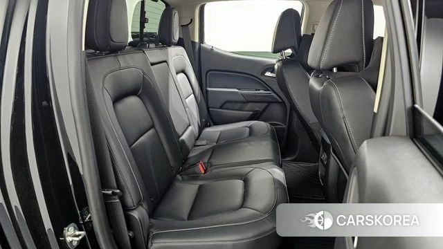 Chevrolet (GM Daewoo) Real New Colorado 2022 Черный из Кореи, фото 3