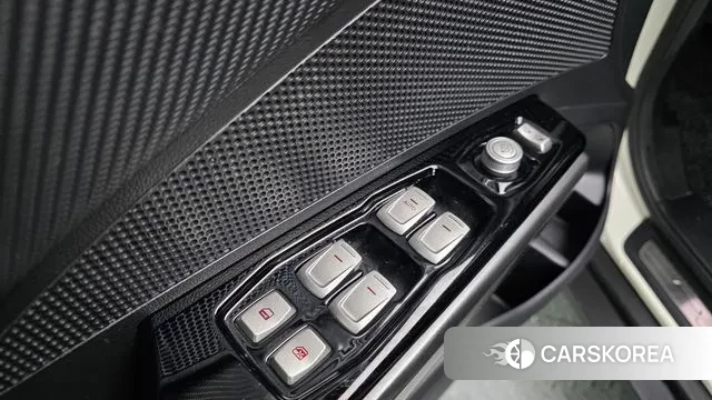 Ssangyong Tivoli Air 2018 Белый из Кореи, фото 3