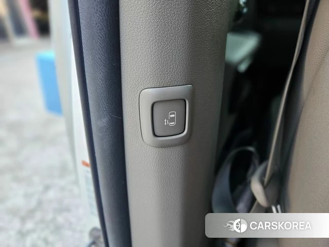 Kia The New Carnival 2019 Белый из Кореи, фото 3