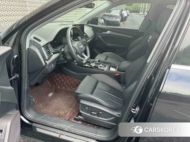 Audi Q5L 2022 Черный из Китая, фото 3