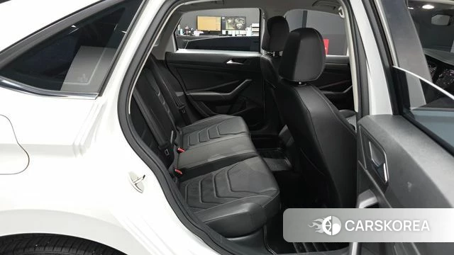 Volkswagen 7th Generation of Jetta 2021 Белый из Кореи, фото 3