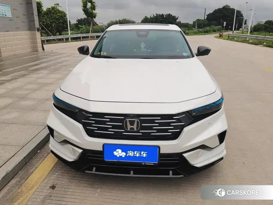 Honda Accord 2026 Белый из Китая, фото 3