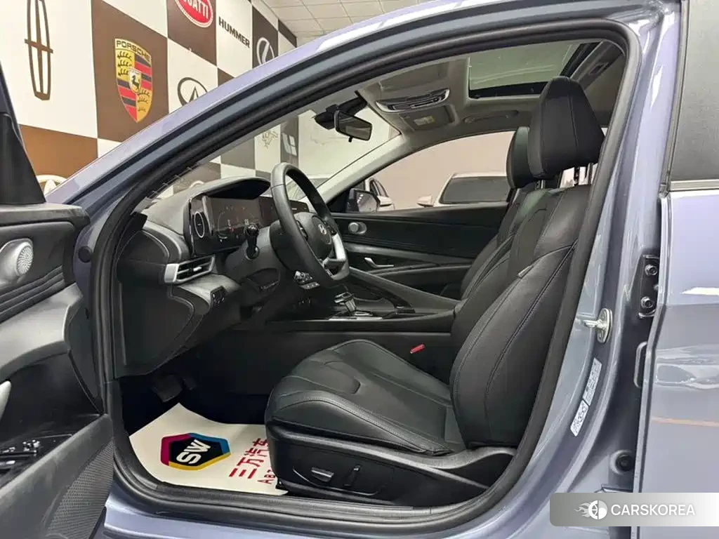 Hyundai Elantra 2023 Синий из Китая, фото 3