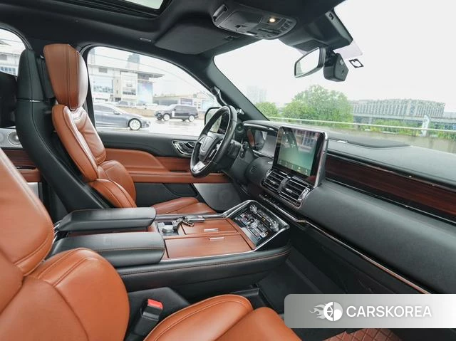 Lincoln Navigator 2020 Черный из Китая, фото 3