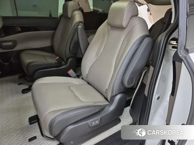 Kia The New Carnival 4th Generation 2024 Белый из Кореи, фото 3