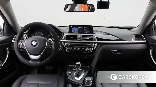 BMW 4 Series (F32) 2019 Белый из Кореи, фото 3