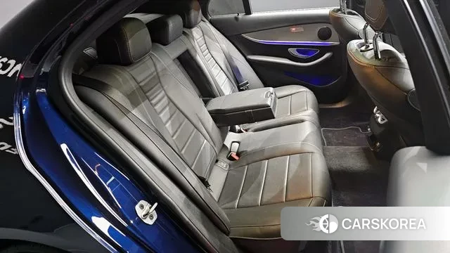 Mercedes-Benz E-Class W213 2019 Синий из Кореи, фото 3