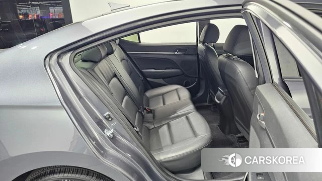 Hyundai Avante AD 2018 Серый из Кореи, фото 3