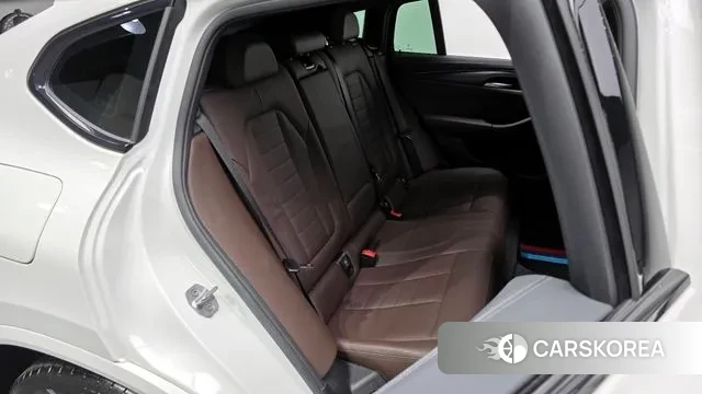 BMW X4 (G02) 2023 Белый из Кореи, фото 3