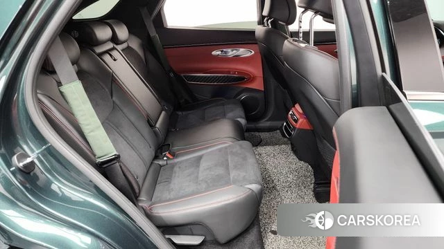 Genesis GV70 2022 Темно-зеленый из Кореи, фото 3