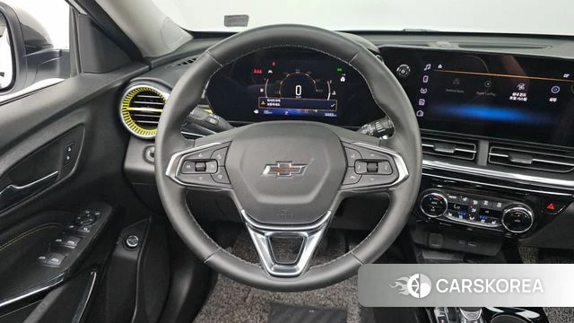 Chevrolet (GM Daewoo) Trax Crossover 2025 Белый из Кореи, фото 3