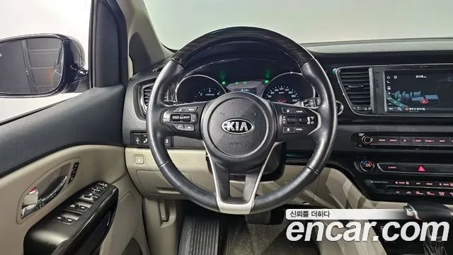 Kia The New Carnival 2018 Серый из Кореи, фото 3