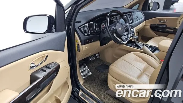 Kia The New Carnival 2018 Черный из Кореи, фото 3