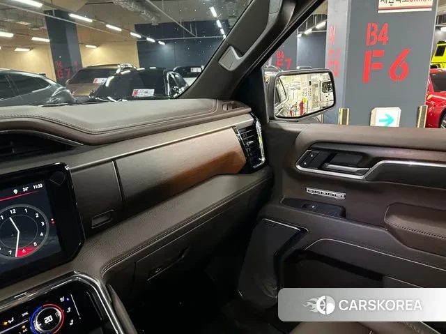 GMC Sierra 2025 Черный из Кореи, фото 3