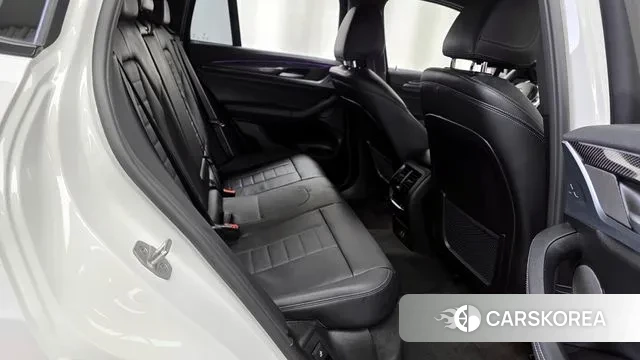 BMW X4 (G02) 2025 Белый из Кореи, фото 3