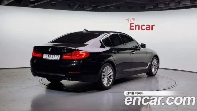 BMW 5 Series (G30) id 2676692 из Кореи 3