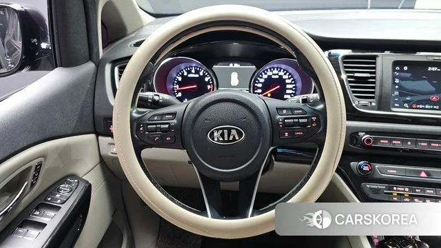 Kia The New Carnival 2018 Серый из Кореи, фото 3