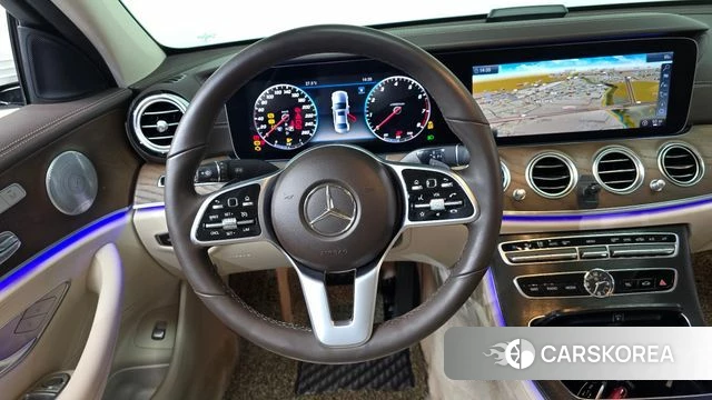 Mercedes-Benz E-Class W213 2018 Белый из Кореи, фото 3