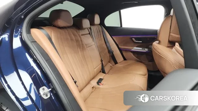 Mercedes-Benz E-Class W214 2025 Синий из Кореи, фото 3