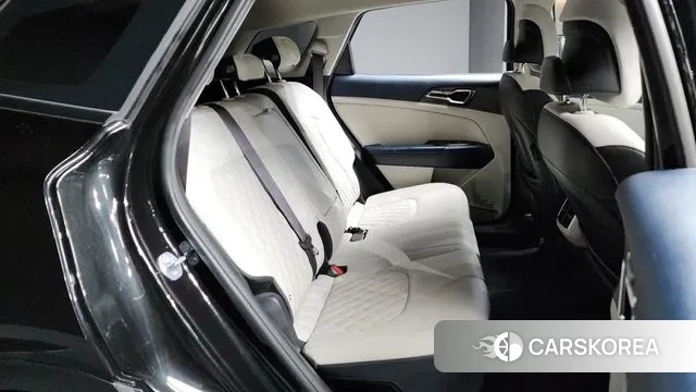 Kia Sportage 5th Generation Hybrid 2023 Черный из Кореи, фото 3