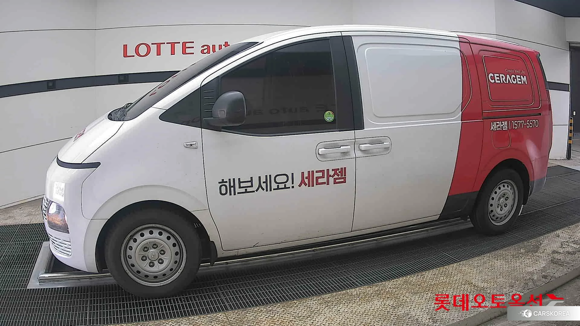 Hyundai Staria 2022 Белый из Кореи, фото 3