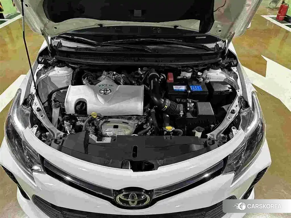 Toyota Vios 2023 Белый из Китая, фото 4