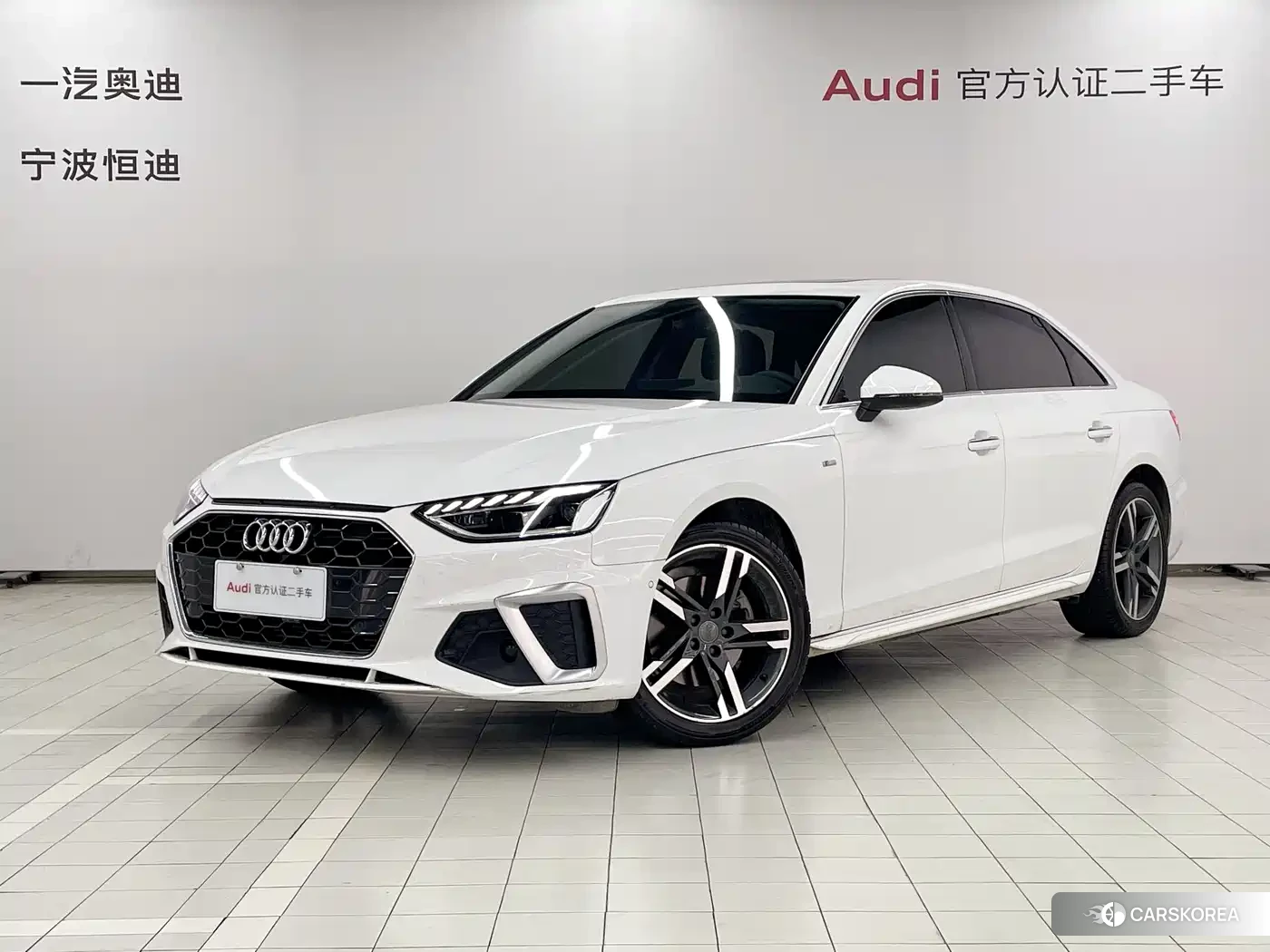 Audi A4L 2023 Белый из Китая, фото 3