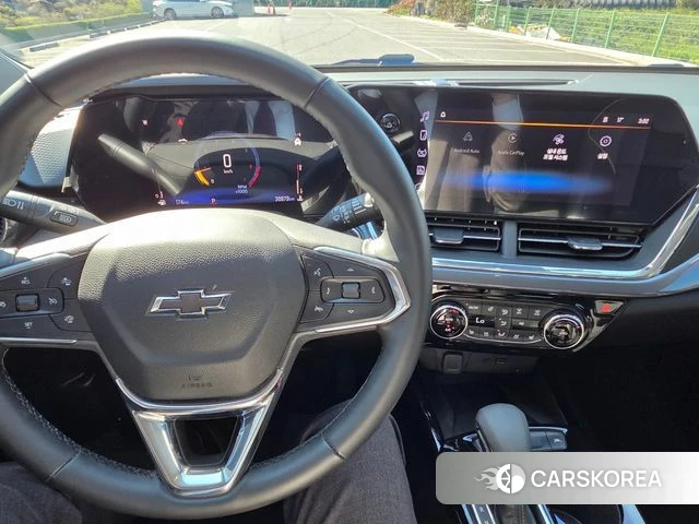 Chevrolet (GM Daewoo) Trax Crossover 2024 Черный из Кореи, фото 3