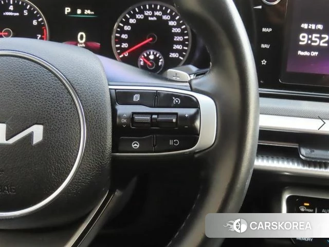 Kia K5 3rd generation 2022 Серый из Кореи, фото 3