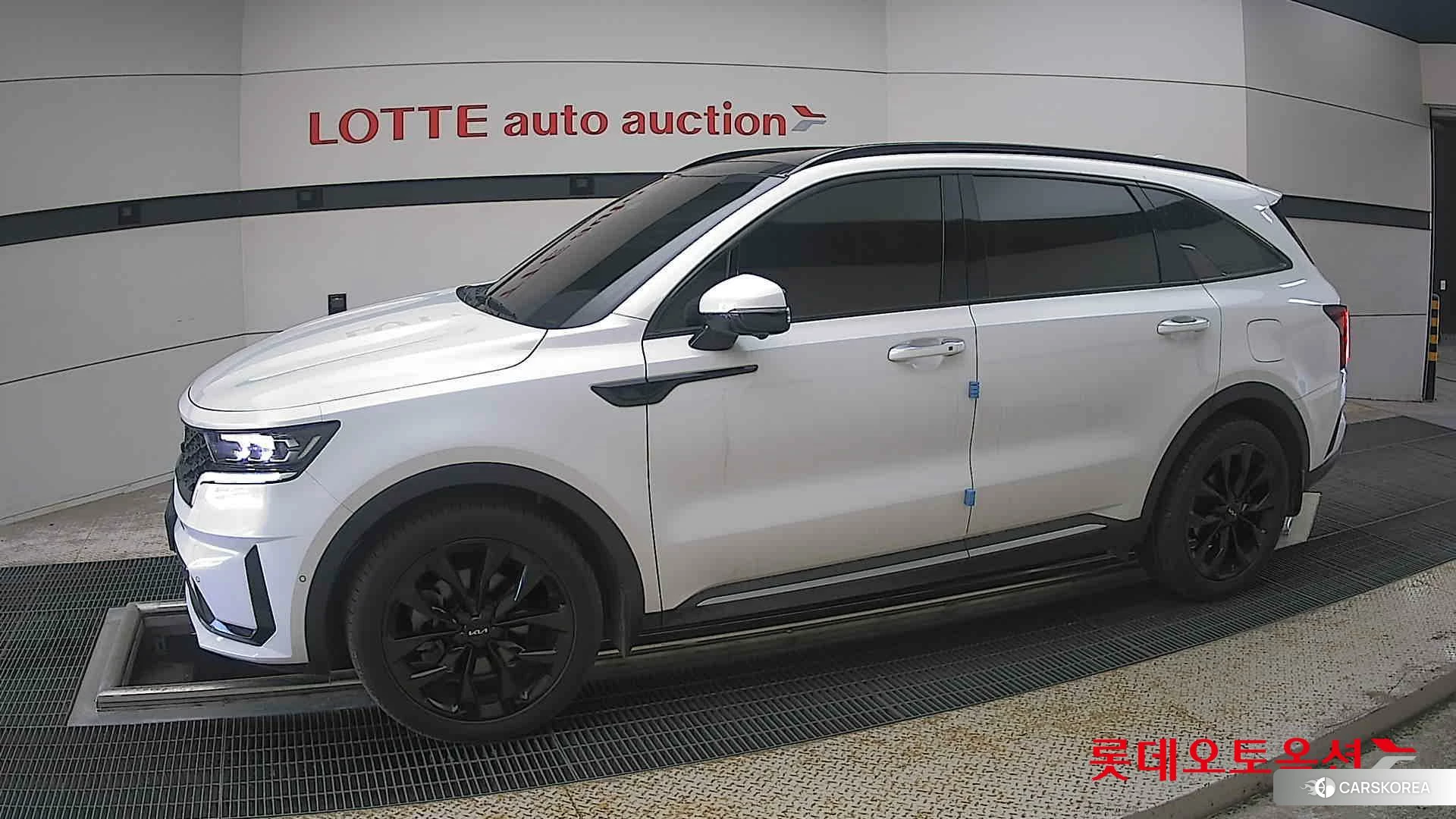 Kia Sorento 2023 Snow White Pearl (optional) из Кореи, фото 3