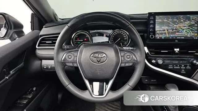 Toyota Camry (XV70) 2023 Белый из Кореи, фото 3