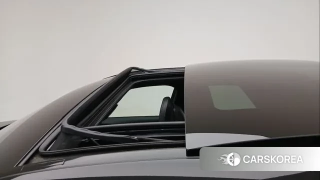 Mercedes-Benz C-Class W206 2025 Черный из Кореи, фото 3