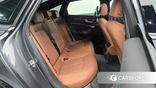 Audi A6 (C8) 2021 Серый из Кореи, фото 3