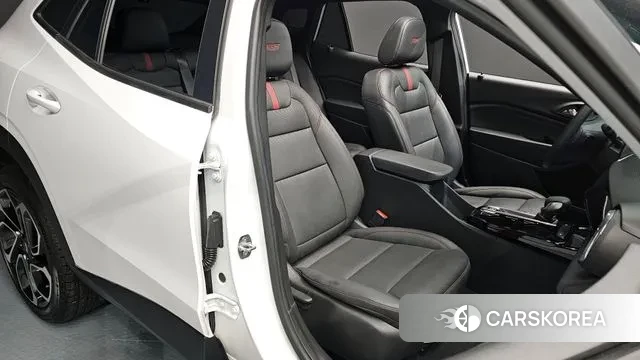 Chevrolet (GM Daewoo) Trax Crossover 2023 Белый из Кореи, фото 3