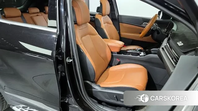 Kia Sportage 5th Generation Hybrid 2022 Черный из Кореи, фото 3