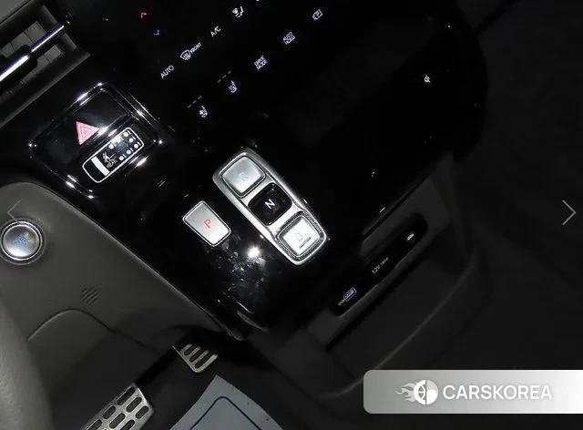 Hyundai Staria 2025 Черный из Кореи, фото 3