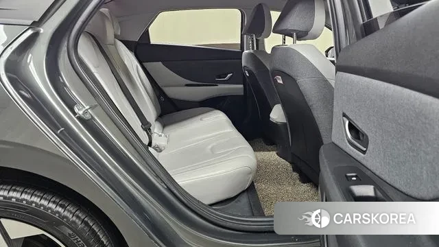 Hyundai Avante (CN7) 2021 Серый из Кореи, фото 3