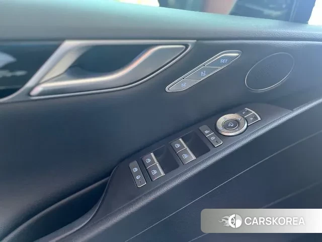 Genesis G80 (RG3) 2021 Черный из Кореи, фото 3