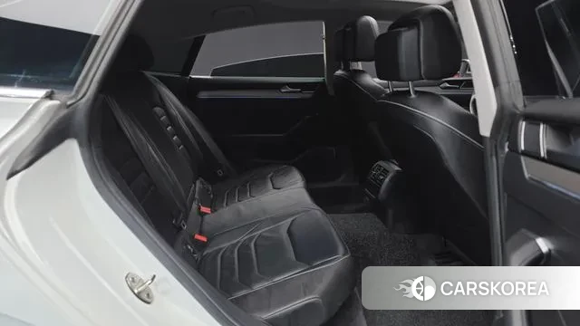 Volkswagen Arteon 2019 Белый из Кореи, фото 3