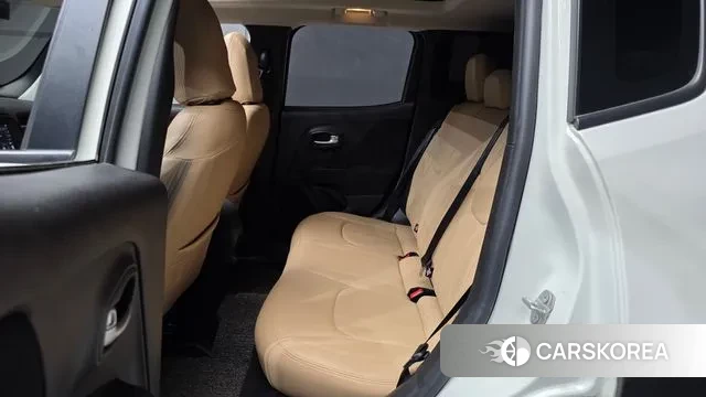 Jeep Renegade 2021 Белый из Кореи, фото 3