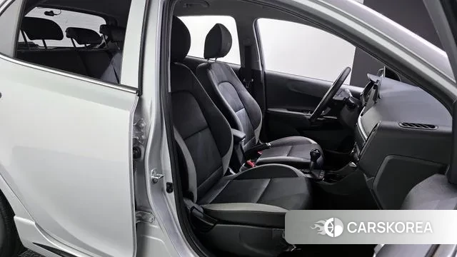 Kia Morning Urban (JA) 2023 Серебряный из Кореи, фото 3