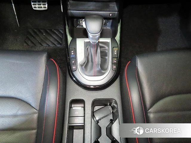 Kia The New K3 2nd generation 2022 Черный из Кореи, фото 3