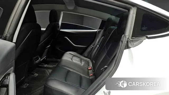 Tesla Model 3 2020 Белый из Кореи, фото 3