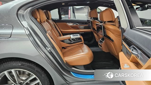 BMW 7 Series (G11) 2018 Серый из Кореи, фото 3