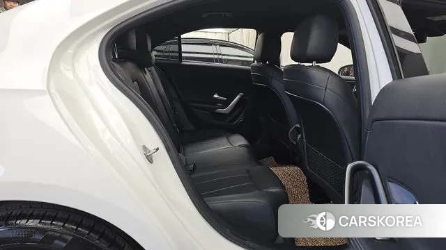 Mercedes-Benz A-Class W177 2021 Белый из Кореи, фото 3