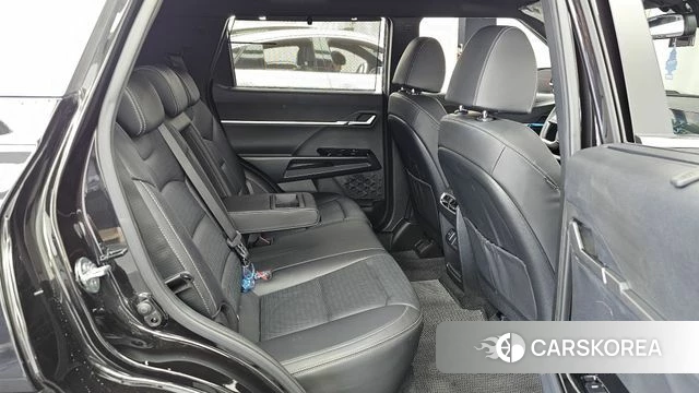 Ssangyong Torres 2023 Черный из Кореи, фото 3