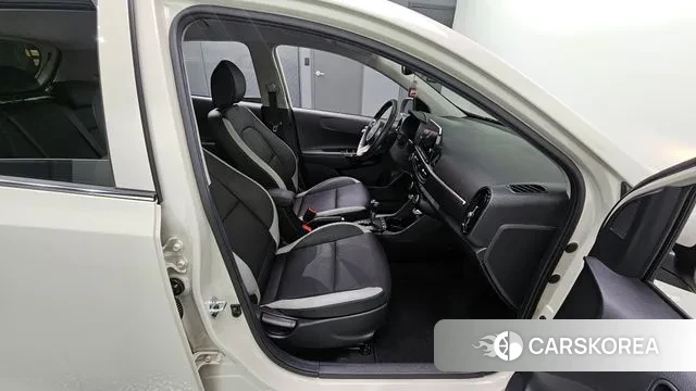 Kia Morning Urban (JA) 2023 Жемчужный цвет из Кореи, фото 3